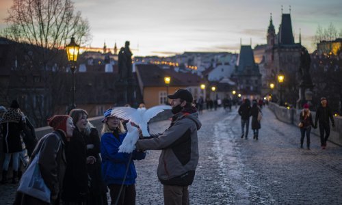 Protjerani ruski diplomati napustili Češku