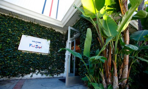 U dobi od 87 godina umro Fred Segal: Kultno ime koje je zauvijek promijenilo modnu scenu Los Angelesa