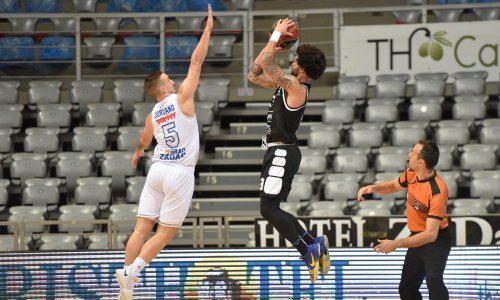 [FOTO] Velika pobjeda! Zadar nakon produžetka srušio Partizan, ali glavna vijest je krađa legendarnog dresa Pina Giergie