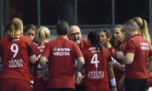 Utakmica Podravke u znaku Zlatka Saračevića; minuta šutnje, posebni dresovi, ali i novi pozdrav u sjećanje na omiljenog trenera