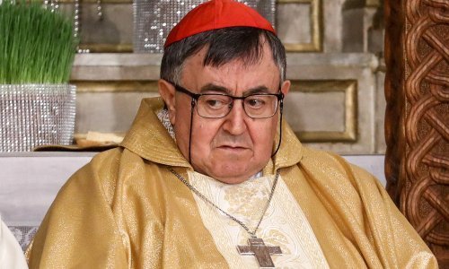 Kardinal Puljić izrazio sućut zbog Bandićeve smrti