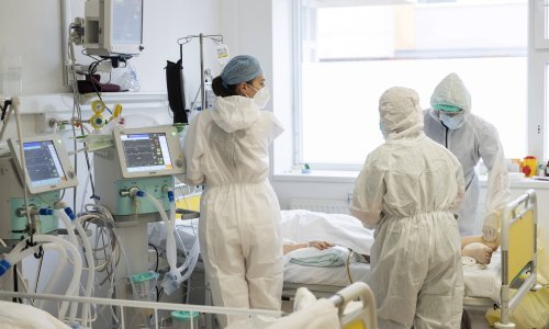 Eksponencijalan rast zaraze u Mađarskoj: 'Idući tjedni bit će veoma teški'
