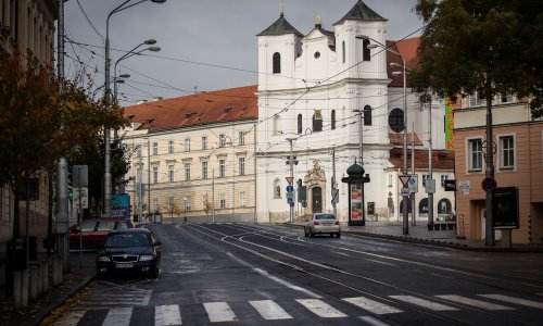 Slovačka: Broj zaraženih pada, mjere ograničenja popuštaju