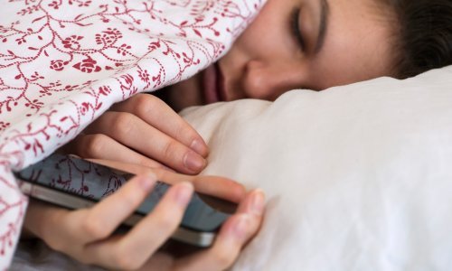Smartfon nosite sa sobom u krevet? Nakon ovoga se možda odviknete