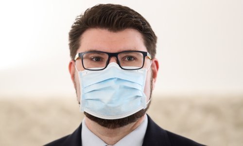 Grbin: Jučer smo gledali šaradu, ni u smrti ne možemo biti jednaki