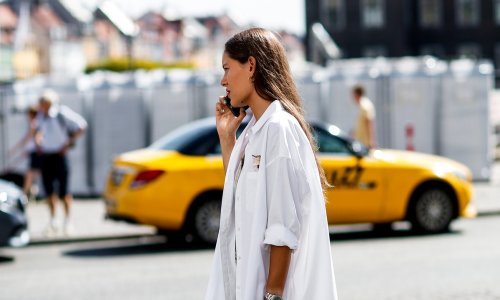 Voljeli ih ili mrzili, modni stručnjaci su jasni: Omražene 'češke' sandale bit će omiljena obuća u toplijim mjesecima