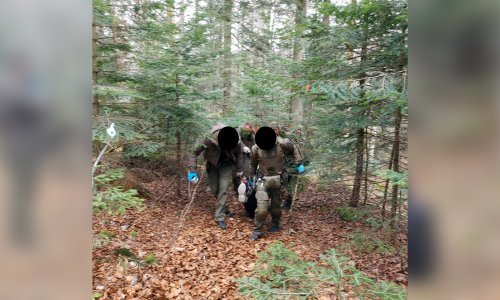 [VIDEO] Pogledajte kako su pripadnici ATJ Lučko spasili ilegalne migrante iz minski sumnjivog područja
