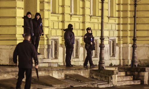 Policija i loše vrijeme onemogućili mlade da se okupe kod HNK