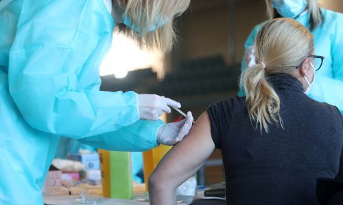 Osobe koje su preboljele Covid-19 i primile jednu dozu cjepiva mogu biti bolje zaštićene od onih koji se nikad nisu razboljeli, a cijepili su se dva puta