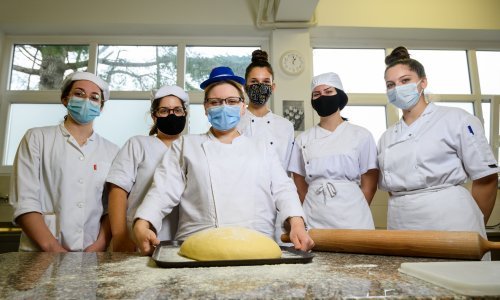 Nakon godinu dana državni birokrati konačno izdali upustva koje će omogućiti provođenje reformi u strukovnom obrazovanju