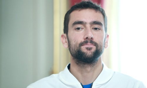 Marin Čilić odradio trening, no ovaj mu je bio drukčiji jer mu je netko poseban dao teniske lekcije