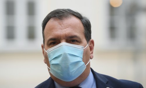 Beroš: HZJZ i HALMED pomno analiziraju smrt 33-godišnje osobe nakon cijepljenja