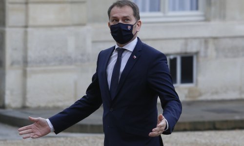 Dvije vladajuće slovačke stranke traže ostavku premijera zbog Sputnjika V