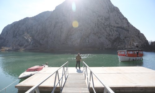 Zatvara se prometnica Omiš-zaleđe, a građani će se do Omiša dovoziti brodicama