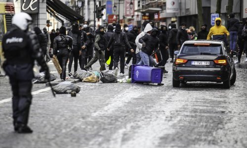 Liege: Devet policajaca završilo u bolnici nakon prosvjeda protiv policijskog rasizma