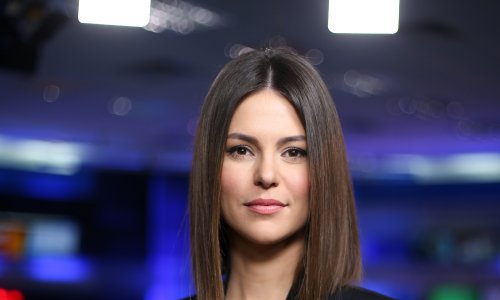 Teško razdoblje za nekadašnju voditeljicu Ivanu Tomić: Korona joj je odnijela oca, baku i djeda, a strahuje i za majku, također zaraženu