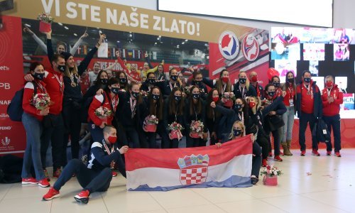 Hrvatske rukometašice tek su se okupile, a već ih je zadesio veliki problem. Najgore je što na njega ne mogu utjecati