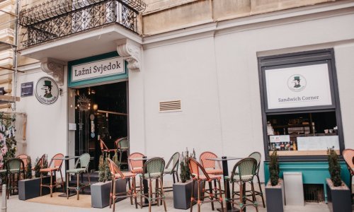 Lažni svjedok ulazi u proljetnu sezonu s novom terasom šarmantnog pariškog štiha