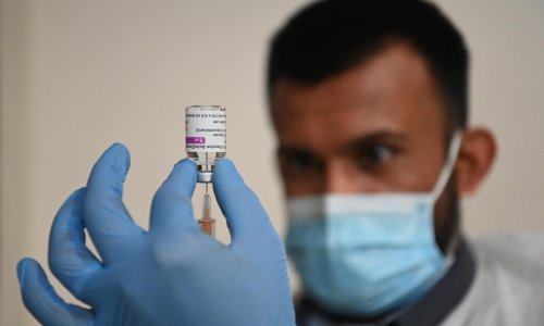 Desetak zemalja ponovno cijepi AstraZenecom jer je zaključeno da su koristi veće od rizika