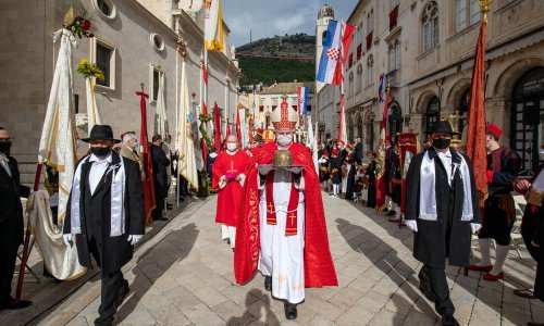 Mate Uzinić u Dubrovniku proslavio 10. obljetnicu biskupskog ređenja