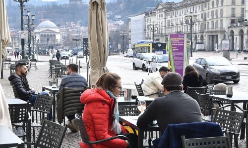 Talijanski restorani pripremili su vanjske stolove uoči ublažavanja mjera