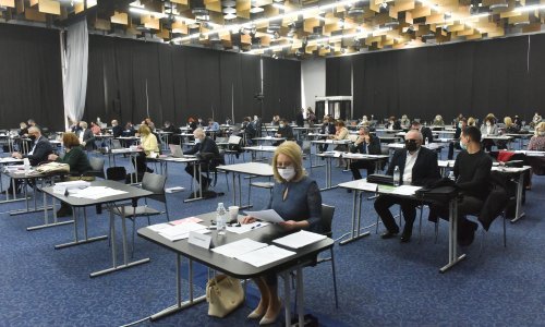 Zagrebačka Skupština izglasala obustavu zapošljavanja u gradskim tijelima i trgovačkim društvima, HDZ nije podržao prijedlog