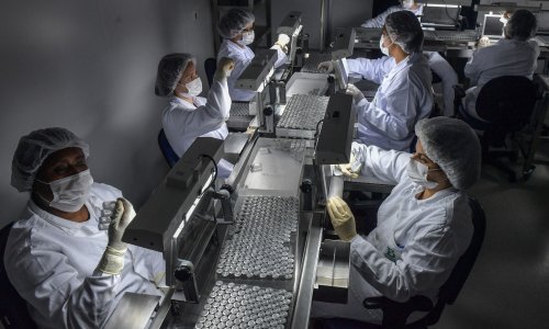 Austrija nudi cjepivo Češkoj, u Slovačkoj veliki pad hospitaliziranih s covidom