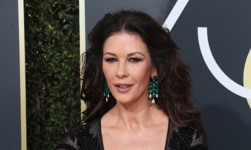 Catherine Zeta-Jones otkrila koji su to beauty proizvodi bez kojih ne može