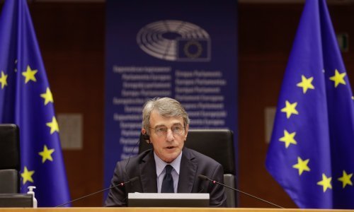 Sassoli: Unija ne smije biti naivna oko izvoza cjepiva