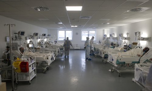 U Srbiji opet više od 5000 novozaraženih; Covid odjeli uskoro bez raspoloživih kapaciteta