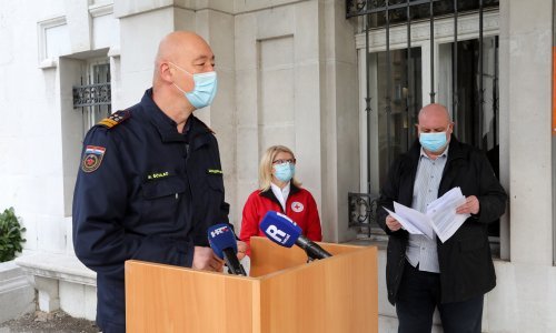 U Primorsko-goranskoj županiji zabrana javnih okupljanja s više od 15 osoba, zatvorene i teretane