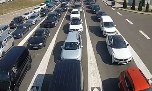Velike gužve na granicama Srbije sa susjednim zemljama: Mediji tvrde da je uzrok cijepljenje, no je li to baš tako?