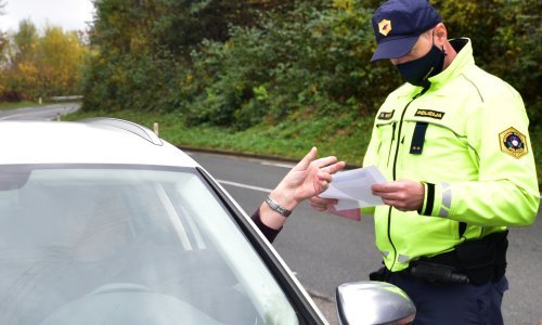 Slovenci pred novim lockdownom: Druženje samo na Uskrs i to najviše šest osoba