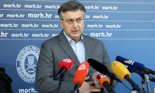 Plenković opet udario po Mostu: Oni su lani pokazali tko su i što su. Destruktivna družina koja glumi da je klerikalna desnica