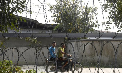 Kineski grad na granici odredio kućnu karantenu zbog novih slučajeva COVID-a