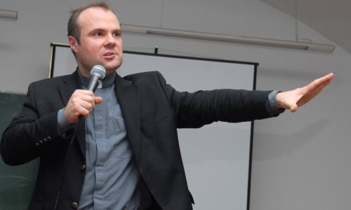 Don Stojić našao novog neprijatelja: Harryja Pottera!