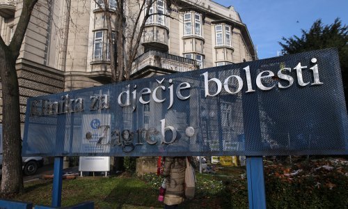 U Klaićevu dovezli curicu (2) sa stravičnim ozljedama glave, sumnja se u premlaćivanje