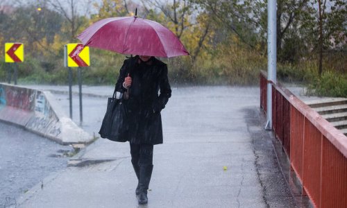 Promjena vremena: Od večeri naoblačenje uz kišu i lokalne pljuskove s grmljavinom, subota hladnija