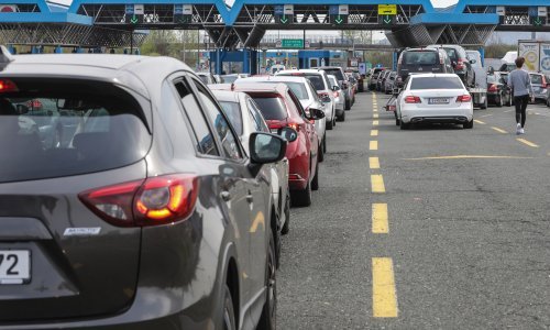 [VIDEO/FOTO] Gužve na Bregani, na ulazak u Hrvatsku se čeka oko sat vremena