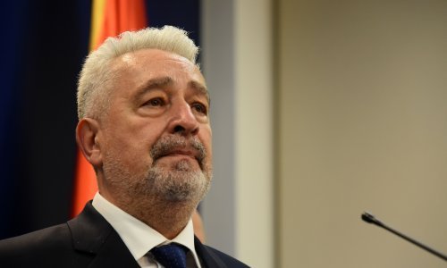 Crnogorski premijer smjenjuje ministra koji je negirao genocid u Srebrenici