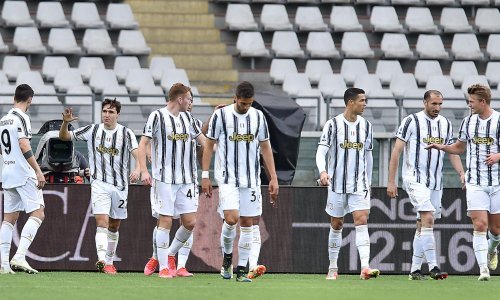 Opsadno stanje u Juventusu; nitko u klubu ne može mirno spavati, jer prijeti najgori mogući scenarij; to bi bilo ravno katastrofi