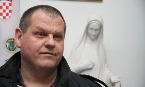 Bivšem policijskom specijalacu koji je ubio 13 rezervista JNA branitelji spremni pomoći u slučaju višemilijunske ovrhe