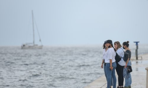 Svježa jutra, kiša i vjetar... Pročitajte kakvo nas vrijeme čeka ovaj tjedan