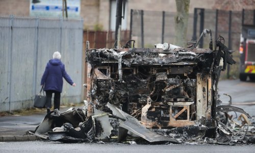 Dublin: Ulično nasilje u S. Irskoj mora stati prije nego što netko bude ubijen