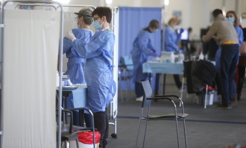 'Može se očekivati da će brojevi još rasti, apeliram na mlade da izbjegavaju druženja'