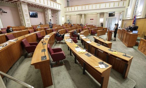 Gong prosvjeduje: Hrvatski sabor jedini u EU nije objavio kako su glasali zastupnici zbog korone