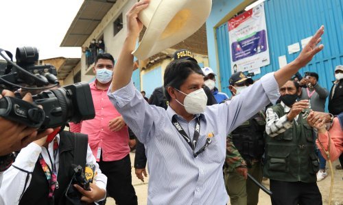 Peru: U drugi krug predsjedničkih izbora ulaze Castillo i Fujimori