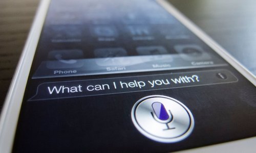 Siri misteriozno najavljuje: Apple idući tjedan predstavlja nešto novo