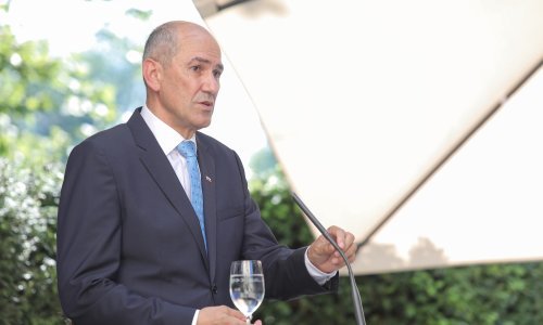 Cijela regija na nogama zbog Janšinog navodnog prijedloga o podjeli BiH, on tvrdi da je u pitanju izmišljotina