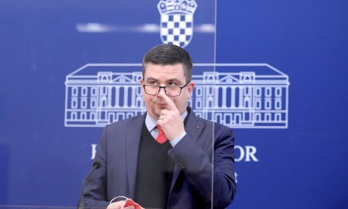 Slavonski SDP u totalnom rasulu: Hajduković dao ostavku, Grbin imenovao povjerenika